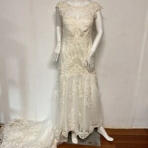 Ti Adora by‎ Alvina Valenta Bridal Gown 12